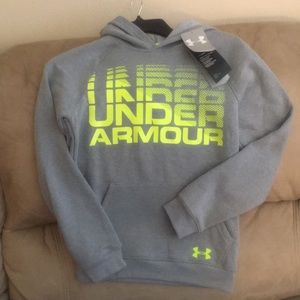 NWT Boys underarmour sweatshirt